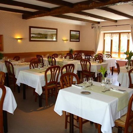 Hotel Des Voyageurs Saint-Chély-dʼAubrac Esterno foto